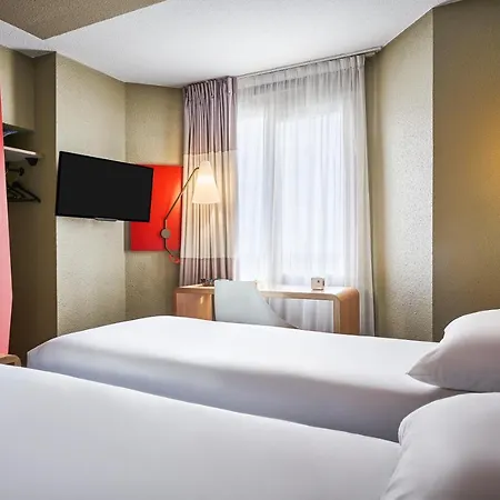 Ibis Avenue D'italie 13ème 3* Parigi